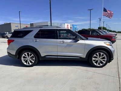 2021 Ford Explorer Platinum
