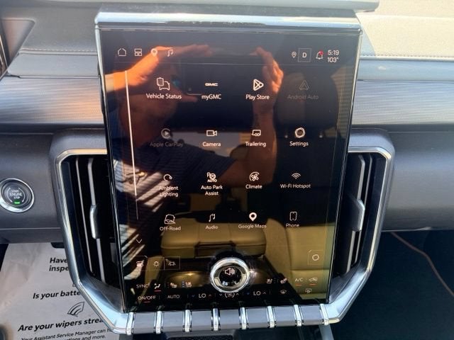 2026 GMC Acadia AT4