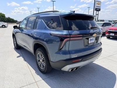2024 Chevrolet Traverse LT