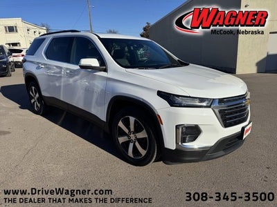 2023 Chevrolet Traverse LT Leather