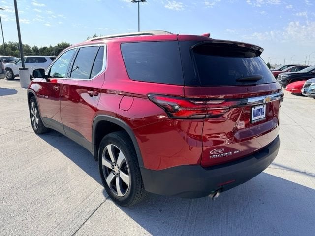 2023 Chevrolet Traverse LT Leather