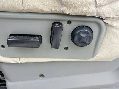 2002 Chevrolet Suburban LT