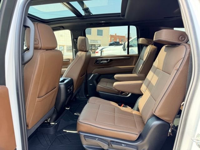 2025 Chevrolet Suburban High Country