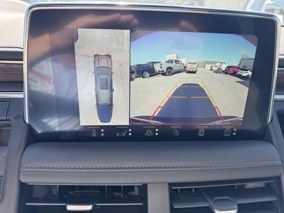 2024 Chevrolet Suburban High Country