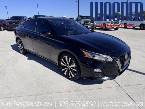 2022 Nissan Altima 2.5 SR