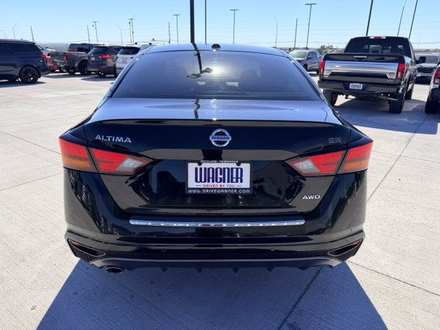 2022 Nissan Altima 2.5 SR