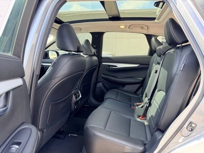2021 INFINITI QX50 LUXE