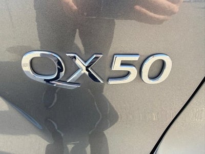 2021 INFINITI QX50 LUXE