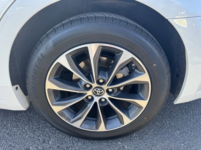 2017 Toyota Avalon XLE