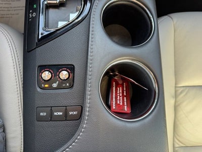 2017 Toyota Avalon XLE