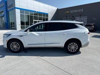 2024 Buick Enclave Essence