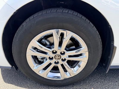 2024 Toyota Sienna Platinum