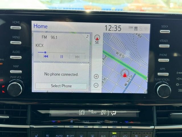 2024 Toyota Sienna Platinum