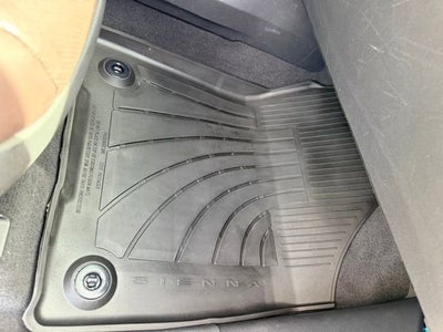 2024 Toyota Sienna Platinum