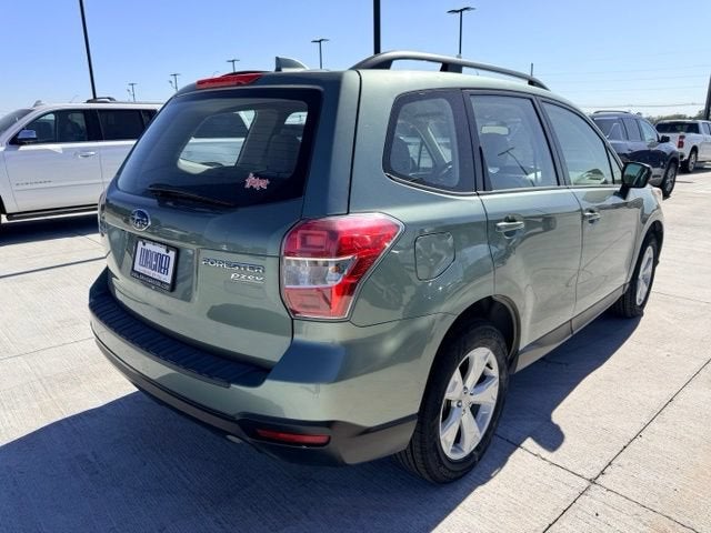 2016 Subaru Forester 2.5i