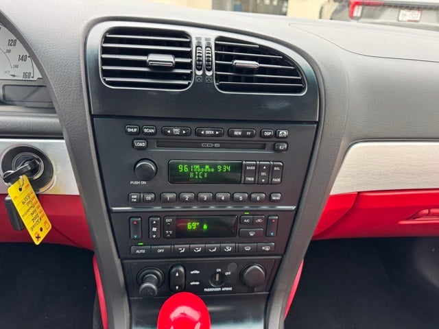 2002 Ford Thunderbird Base