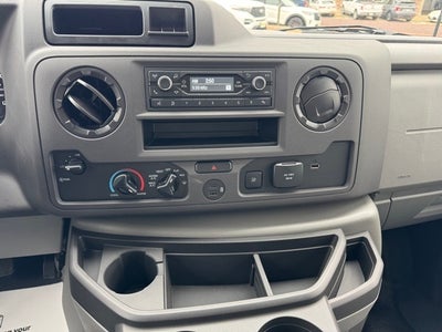 2025 Ford E-350SD Base Cutaway