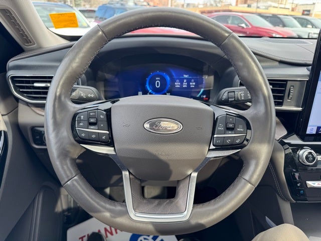 2023 Ford Explorer Platinum