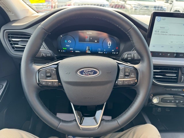 2025 Ford Escape Hybrid Platinum