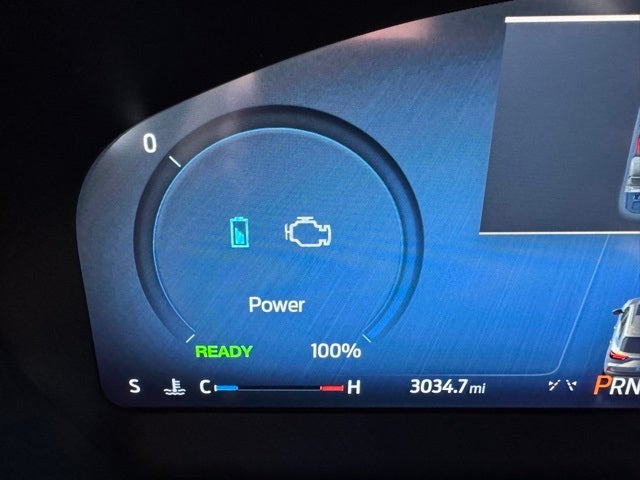 2025 Ford Escape Hybrid ST-Line Select