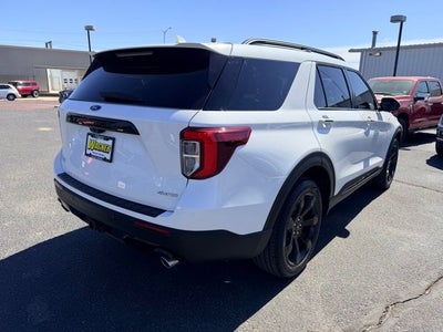2023 Ford Explorer ST-Line