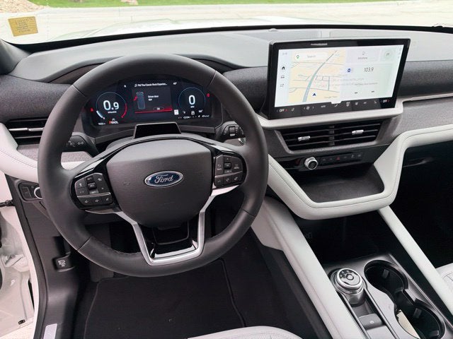 2027 Ford Explorer Platinum