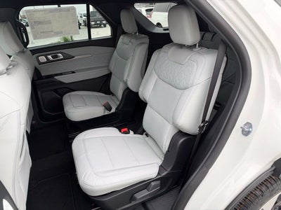 2027 Ford Explorer Platinum