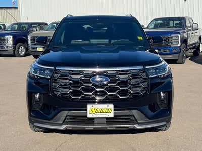 2025 Ford Explorer Platinum