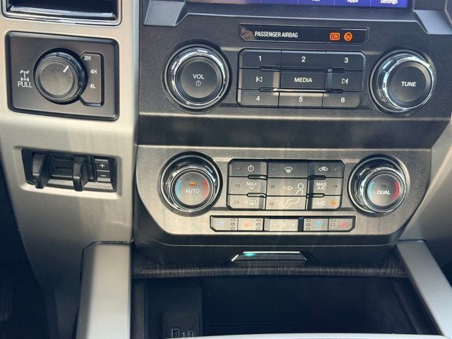2021 Ford F-250SD Lariat