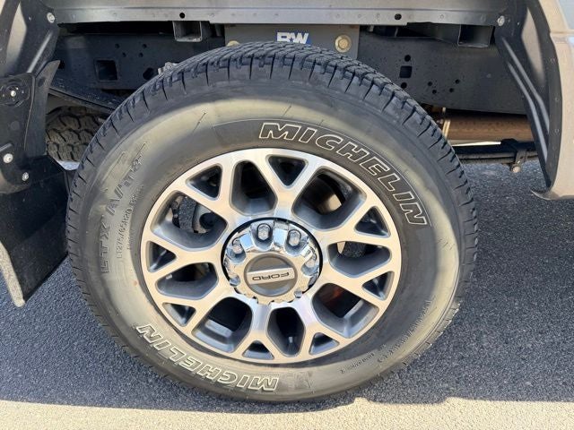 2021 Ford F-250SD Lariat
