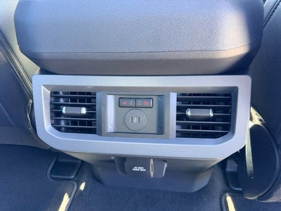 2027 Ford F-350SD Lariat DRW