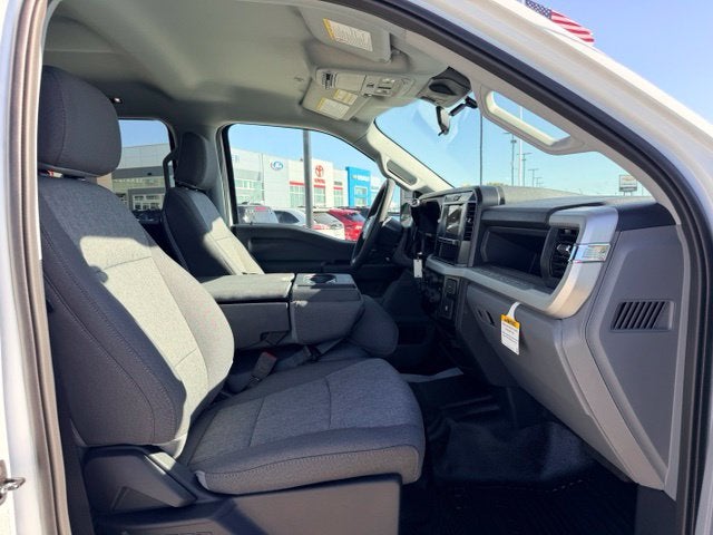 2027 Ford F-450SD DRW