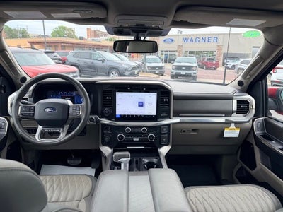 2025 Ford F-150 Platinum