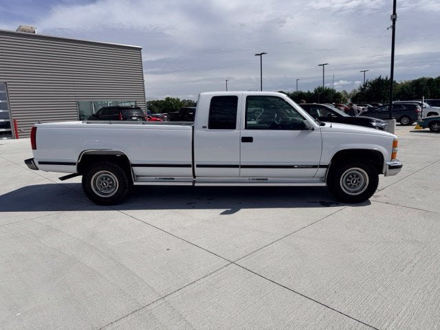 1998 Chevrolet C/K 2500 Base HD