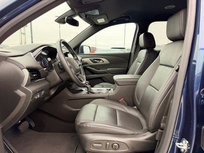 2022 Chevrolet Traverse LT Leather