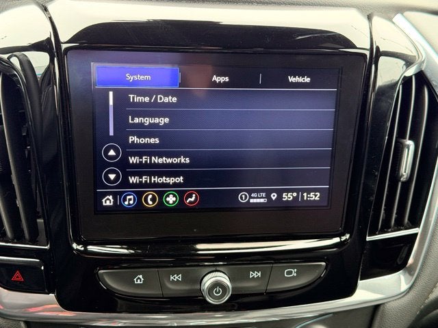 2022 Chevrolet Traverse LT Leather