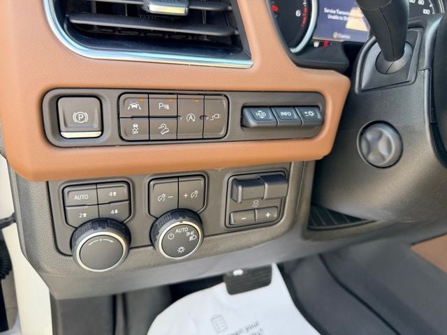 2021 Chevrolet Suburban High Country