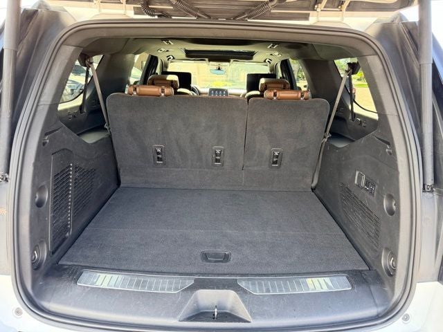2021 Chevrolet Suburban High Country