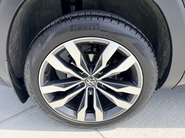 2023 Volkswagen Atlas 3.6L V6 SEL Premium R-Line