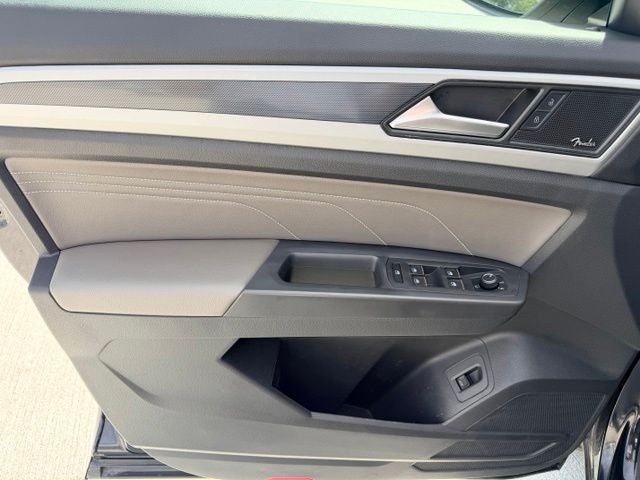 2023 Volkswagen Atlas 3.6L V6 SEL Premium R-Line