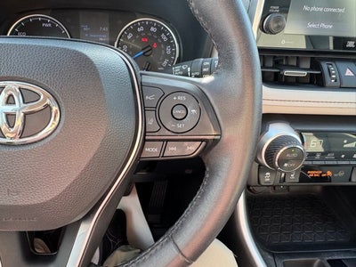 2022 Toyota RAV4 Hybrid XLE Premium