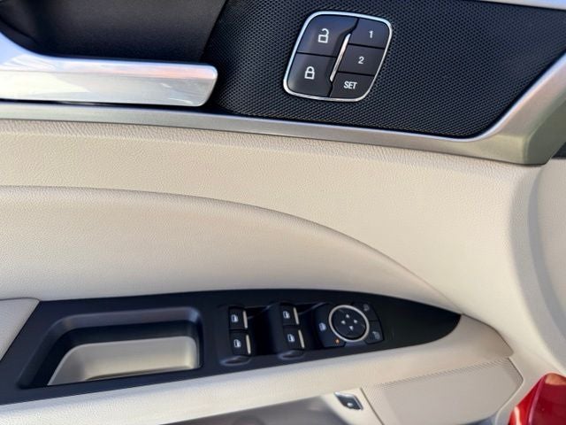 2017 Ford Fusion Hybrid SE