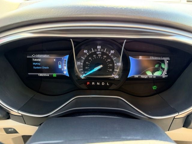2017 Ford Fusion Hybrid SE