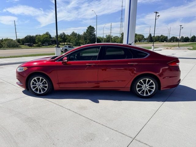 2017 Ford Fusion Hybrid SE