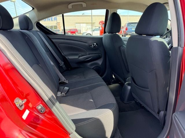 2017 Nissan Versa 1.6 SV