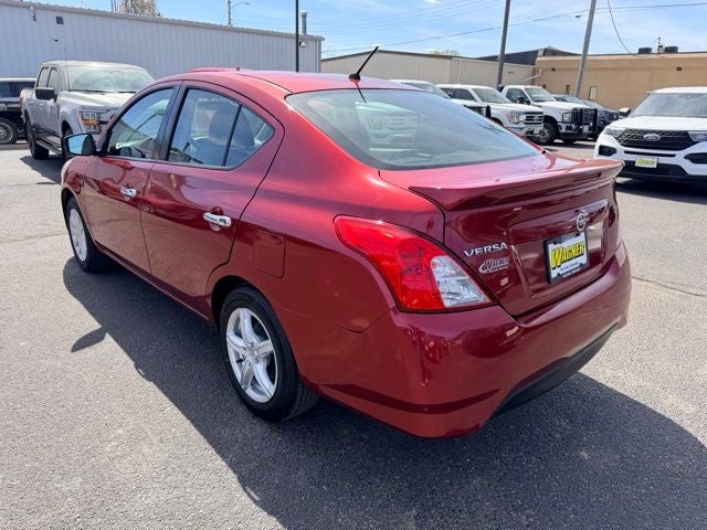 2017 Nissan Versa 1.6 SV