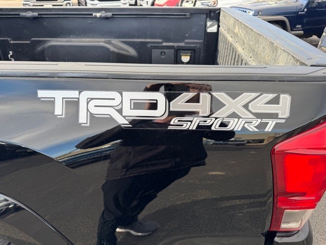 2017 Toyota Tacoma TRD Sport