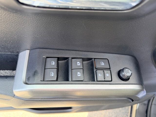 2023 Toyota Tacoma Limited V6