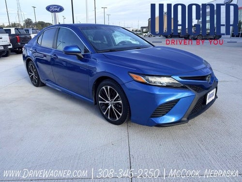 2018 Toyota Camry SE