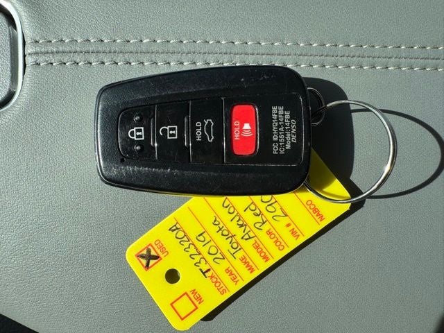 2019 Toyota Avalon Touring